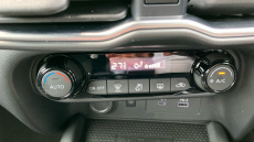 Nissan Juke 1.0 DiG-T N-Connecta 5dr Petrol Hatchback